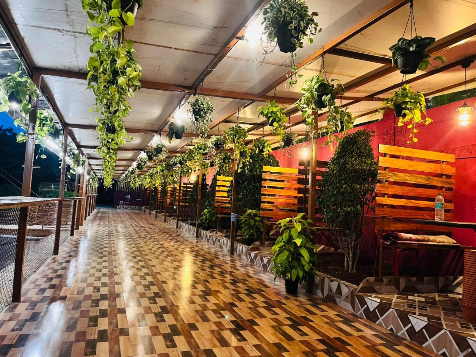 Madhura Agro Tourism Wai エクステリア 写真